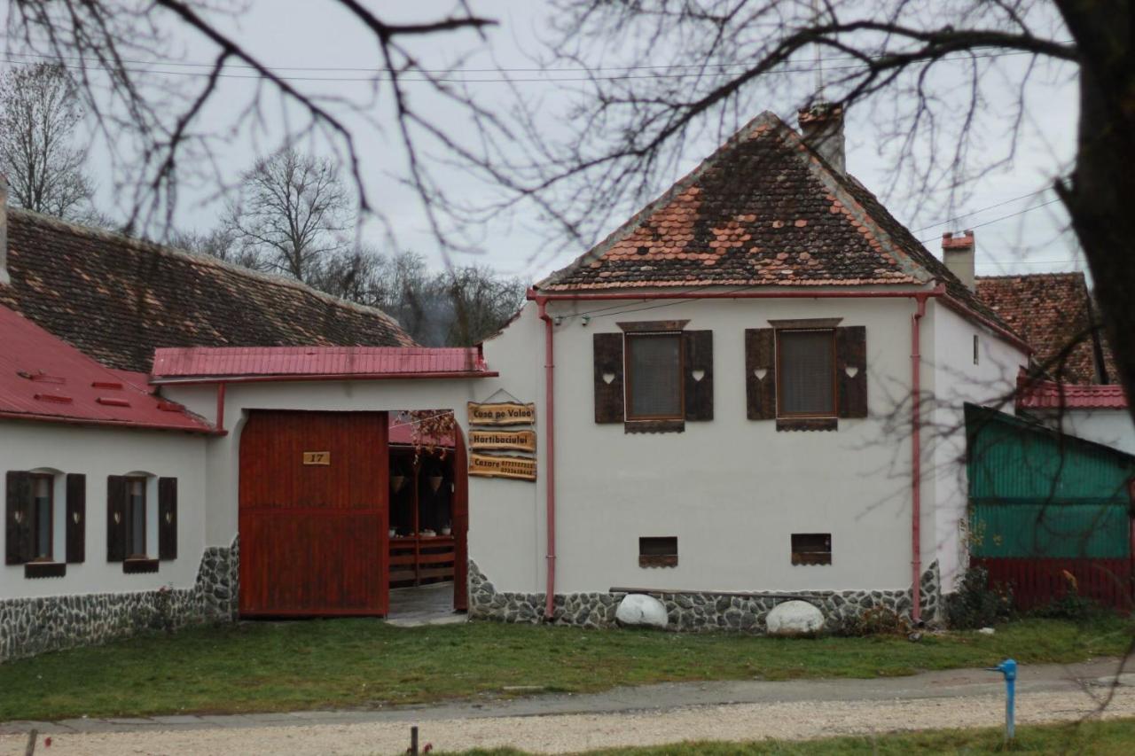 Casa Pe Valea Hartibaciului Pensionat Barcut Eksteriør billede